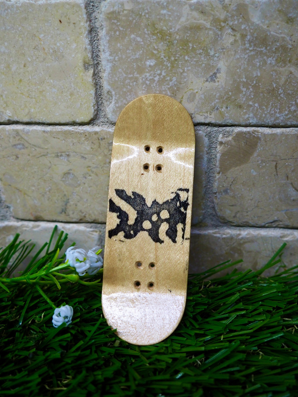34mm handcrafted Frog Fingerboard natural two tone deck | 5-ply Drop 2