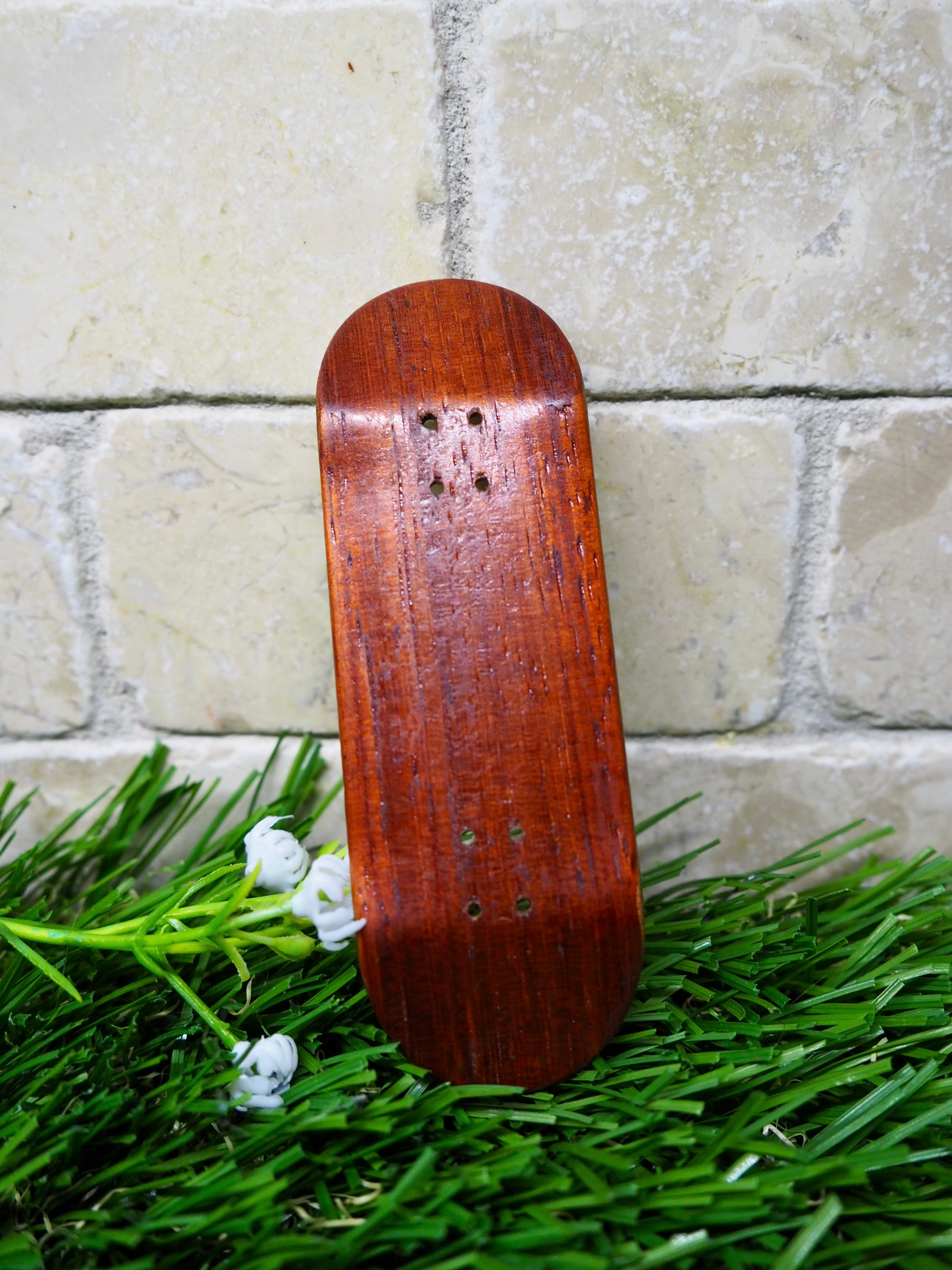 32mm handcrafted Frog Fingerboard jungle wood deck | 5-ply Drop 2